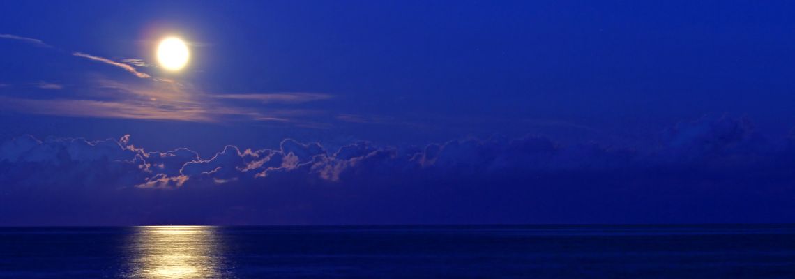 Oggi è una Superluna piena